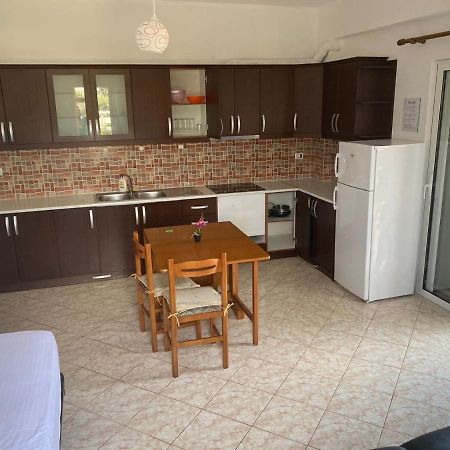 Vila Ab Villa คซามิล ภายนอก รูปภาพ